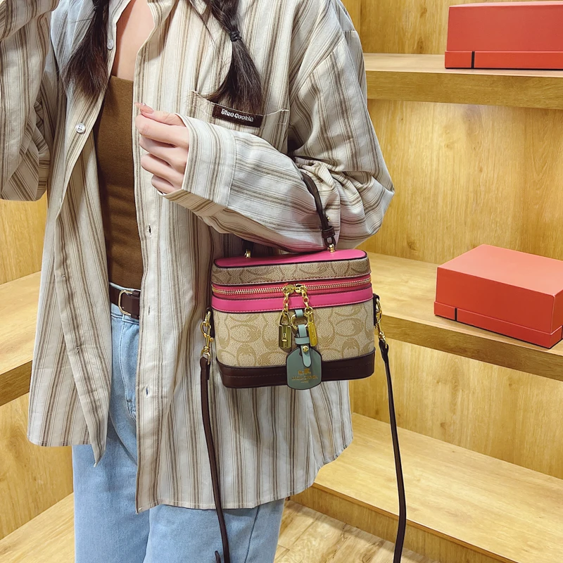 

Elegant Ladies Leather Handbag, Versatile Crossbody Shoulder Bag From Famous Designer Luxury Brand Tote Bags