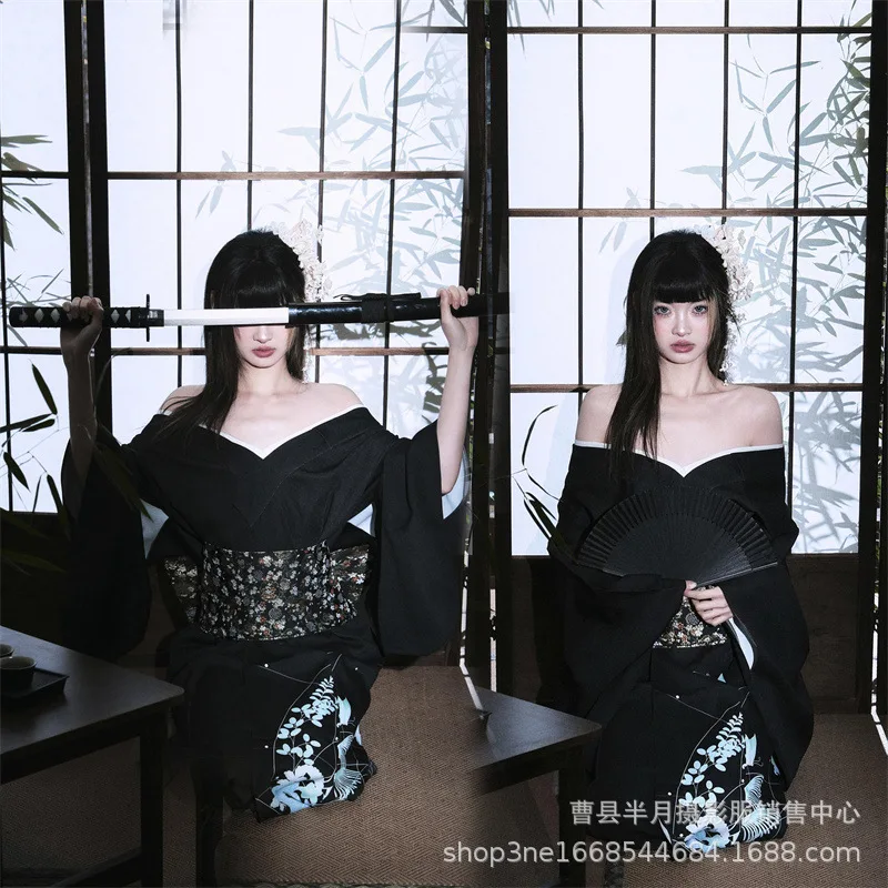 New God Girl Traditional Improved Japanese Yukata Retro Dress Photography Photo