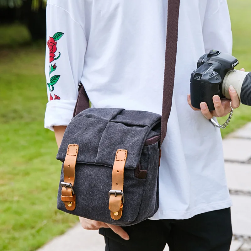 

Single-shoulder wear-resistant canvas camera bag with lock, flip cover, mirrorless camera storage, crossbody backpack