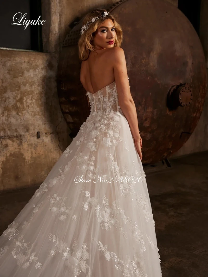Liyuke Customize Strapless A-Line Wedding Dress Beading 3D Flowers Appliques Lace Customs made Off The Shoulder Bride Gowns