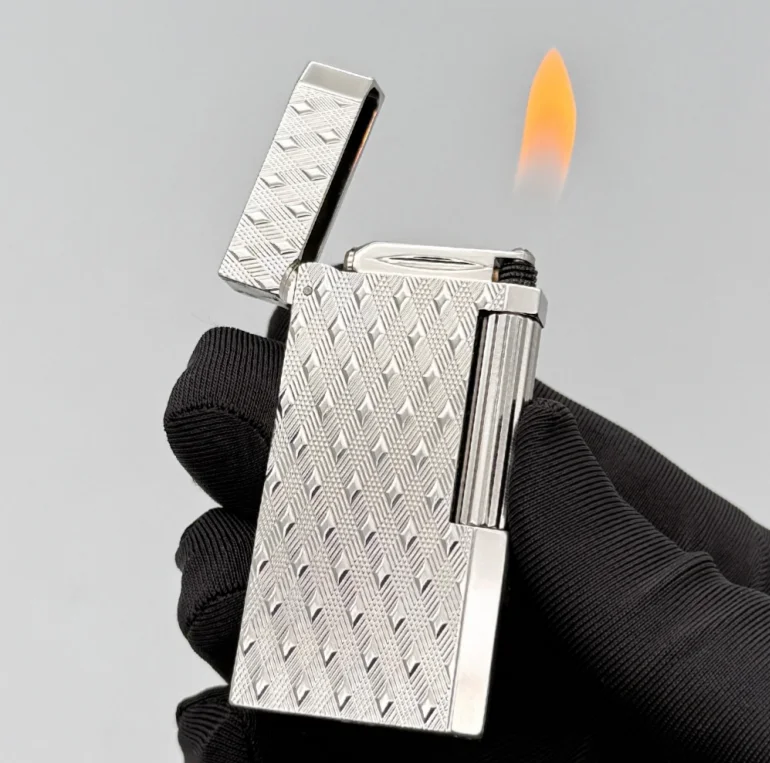 Metal Rhombus Twill Weave Texture Soft Flame Butane Lighter Refillable Gas Lighter Luxury Smoking Collectible Gift For Men