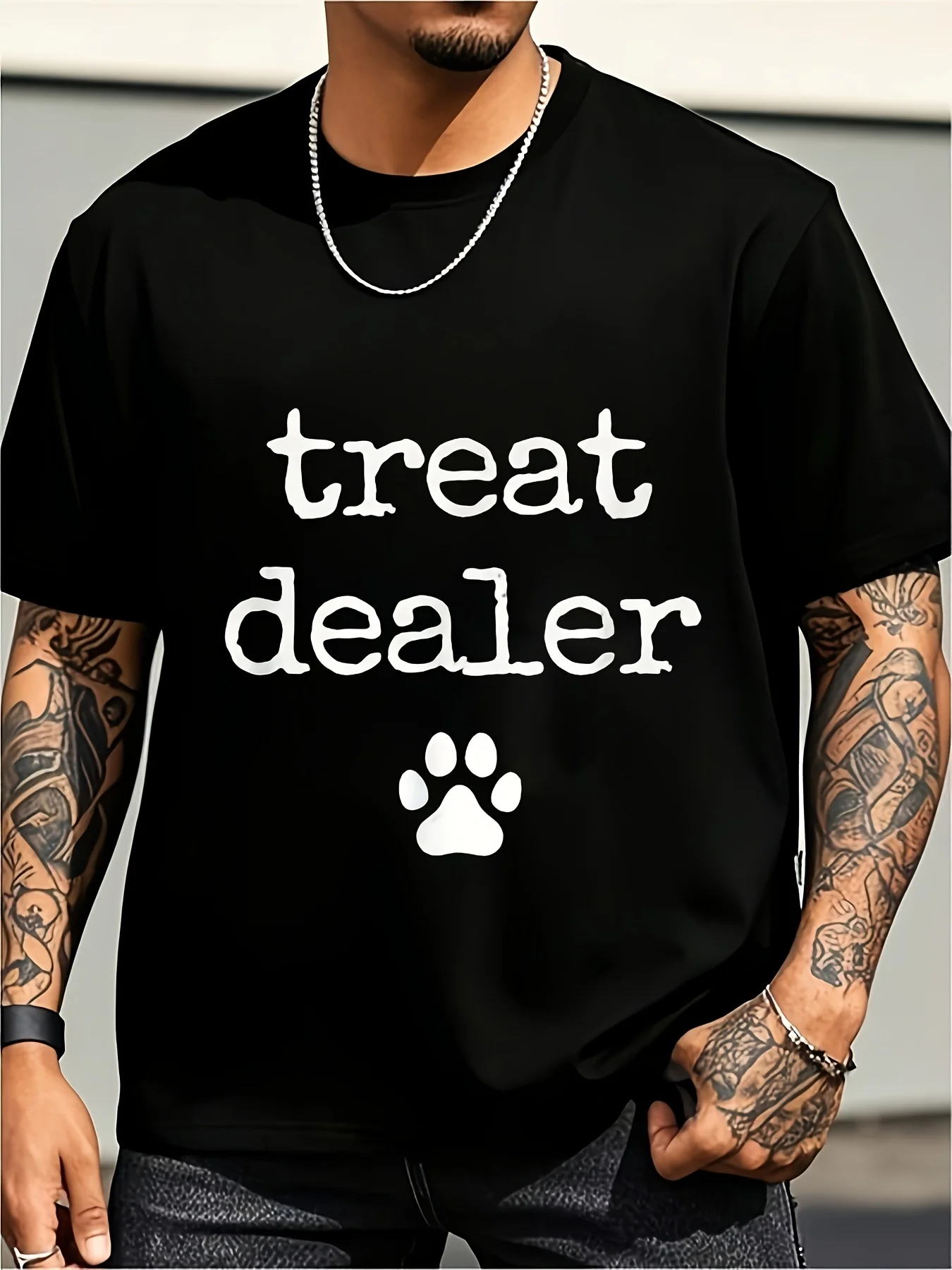 Men's Fun Dog Lover T-Shirt, Snack Shop Design with Paw Prints and Bone Designs, Soft and Breathable Black T-Shirt, Lightweight Crew Neck Short-Sleeve Shirt, Ideal Gift for Dog Owners, Dplus Size, Vintage Casual Printed T-Shirt, Unisex