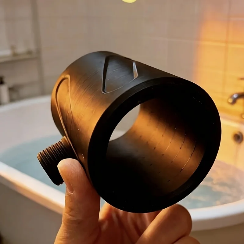 

Новая душевая лейка для ванной комнаты, разработанная специально для мужского самостоятельного использования, с функцией сенсорного управления потоком воды и круговым распылением.