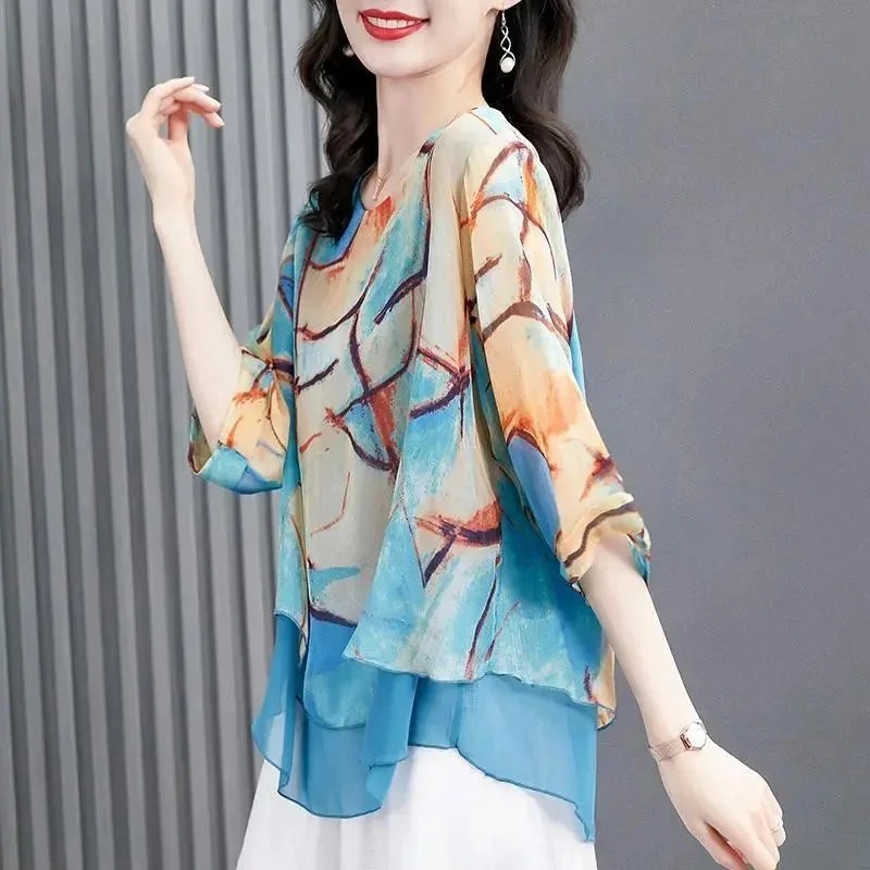 Women Spring Summer Style Chiffon Blouses Shirts Lady Casual Three Quartz Sleeve O-Neck Printed Loose Blusas Tops