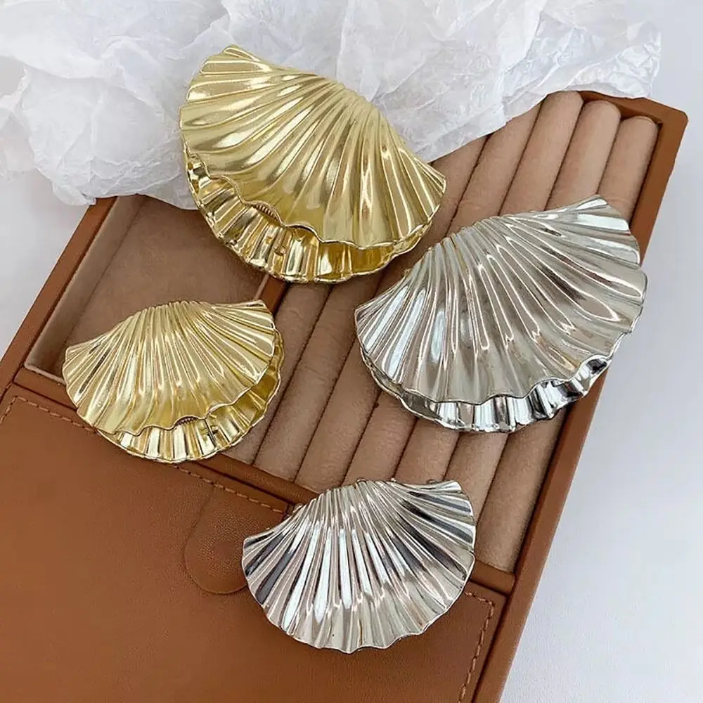 1Pcs New Punk Hair Claw Clip Metal Glossy Barrettes Hairpin Irregular Shell Shark Clip For Women