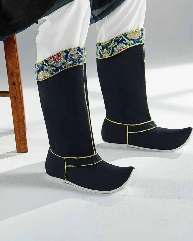 Botas chinesas antiderrapantes hanfu botas de sabão vintage mulheres phnom aro tecido dedo do pé dourado sapatos de salto plano para homens plus size