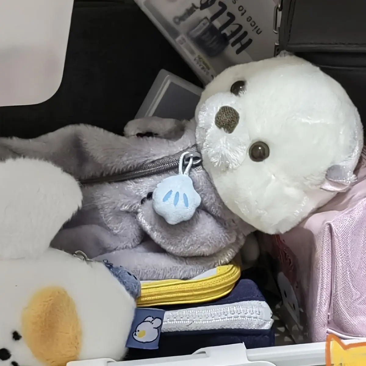 New Durable And Creative Plush Pencil Case, Soft And Lovely Healing Decompression Cartoon Stationery Storage Bag Stationery Bag