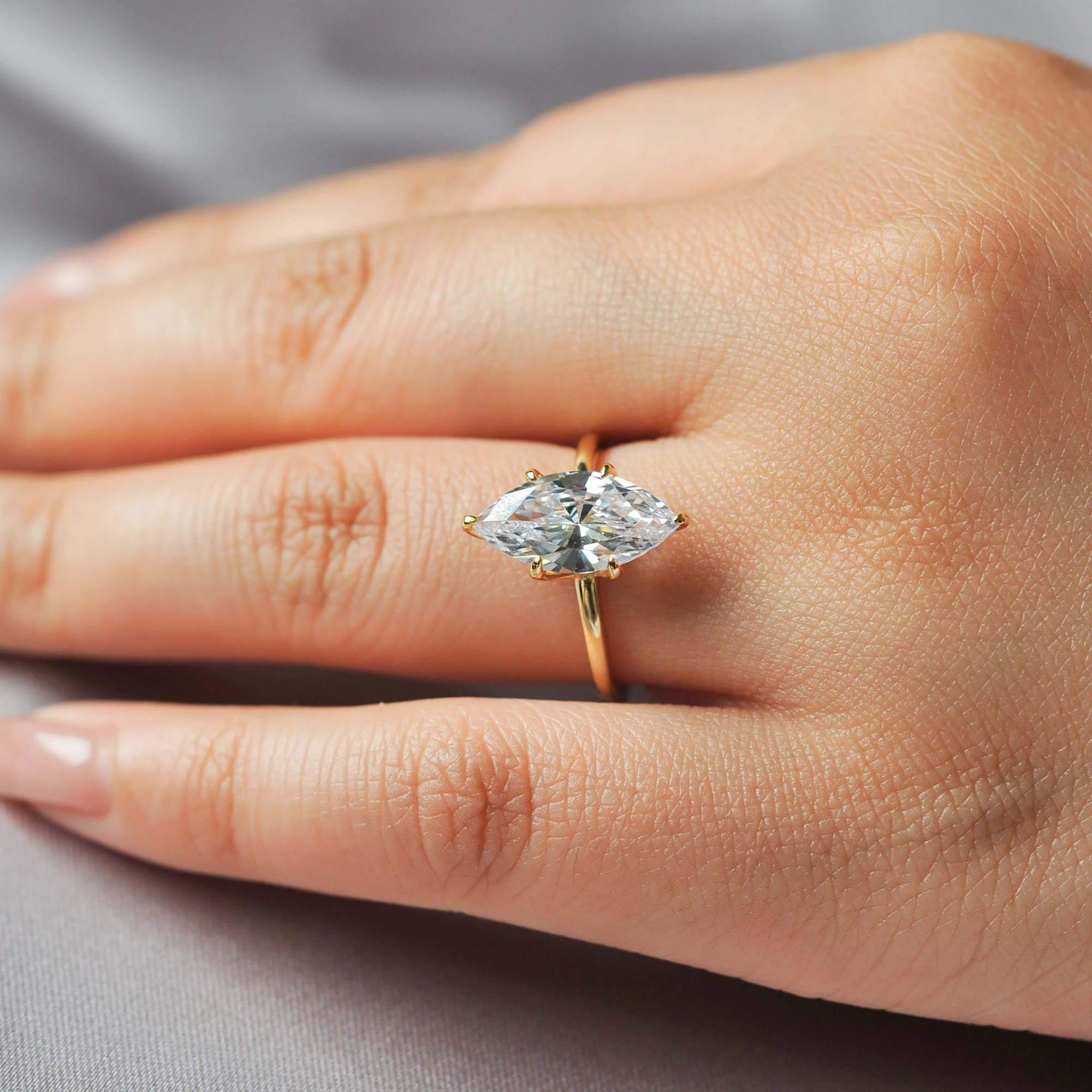 POTIY 9ct 5A Marquise-Schliff Zirkonia Solitär-Verlobungsring 925 Sterling Silber Vergoldet Brautgeschenk für Sie – Detail 12