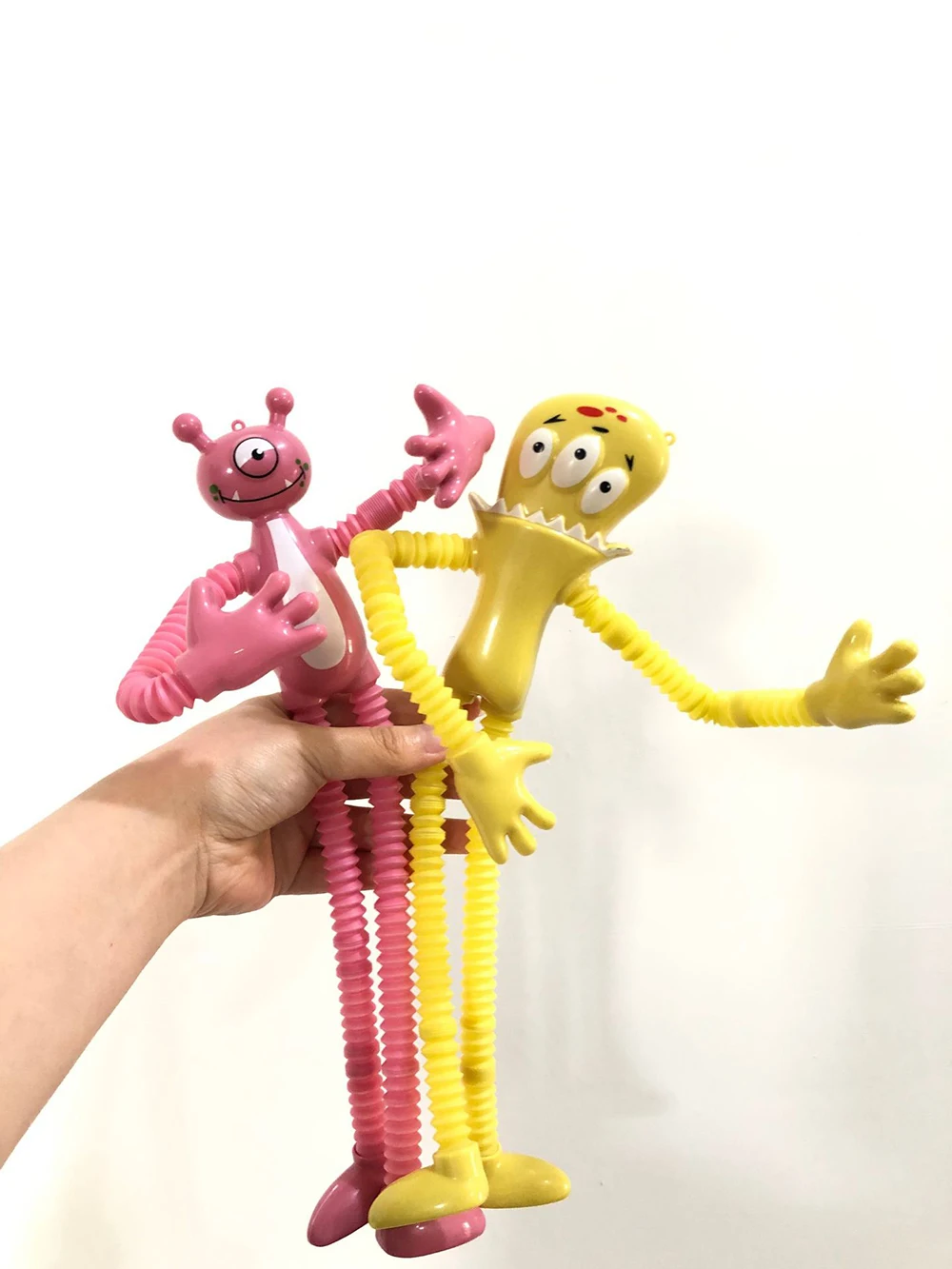 Lot De 4 Jouets Alien Pop Tube à Ventouses – Extensibles, Flexibles, Sensoriels, Anti-stress Pour Enfants (bleu, Rose, Violet, Vert)