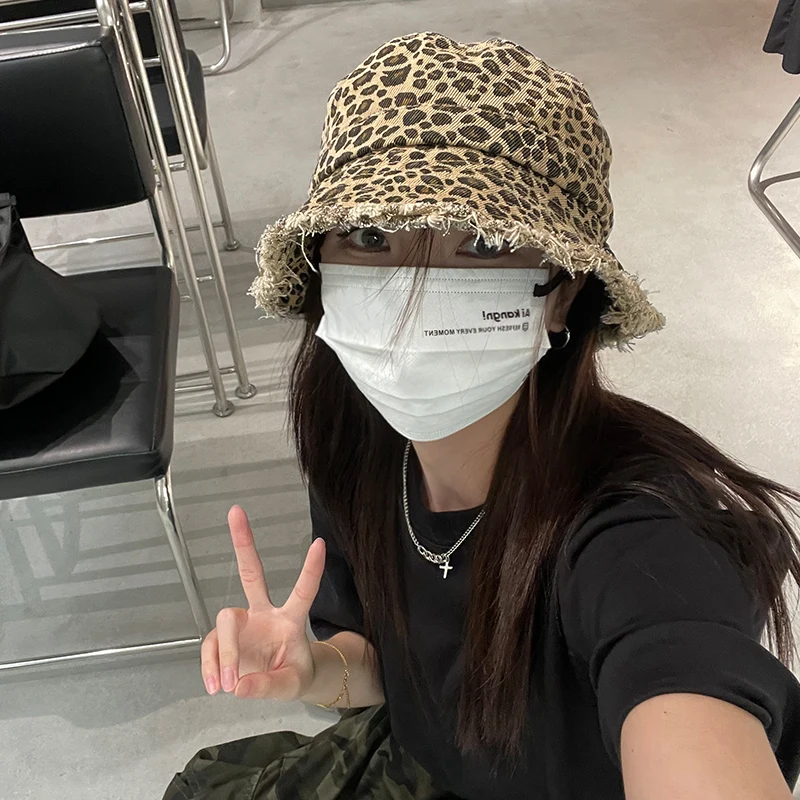 Korean Leopard Print Printed Bucket Hat for Men and Women Street Casual Spring and Autumn Sunshade Foldable Big Eaves Sun Cap