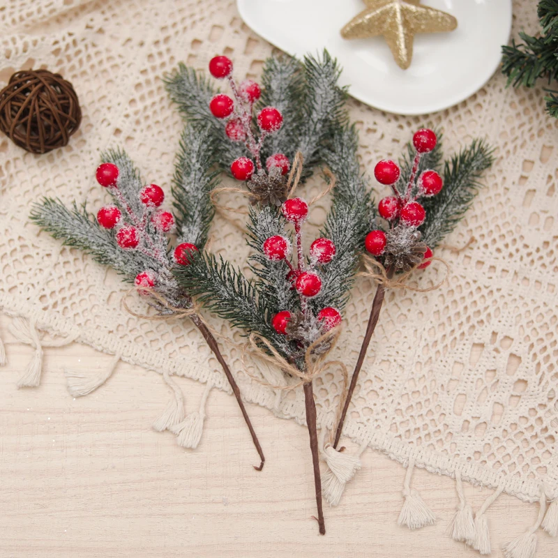 1/5 stücke Weihnachten Beere Kiefer Nadel Tannenzapfen Künstliche Pflanze Hause Weihnachten Baum Ornamente Urlaub Geschenke Süßigkeiten Verpackung Dekor – Detail 6