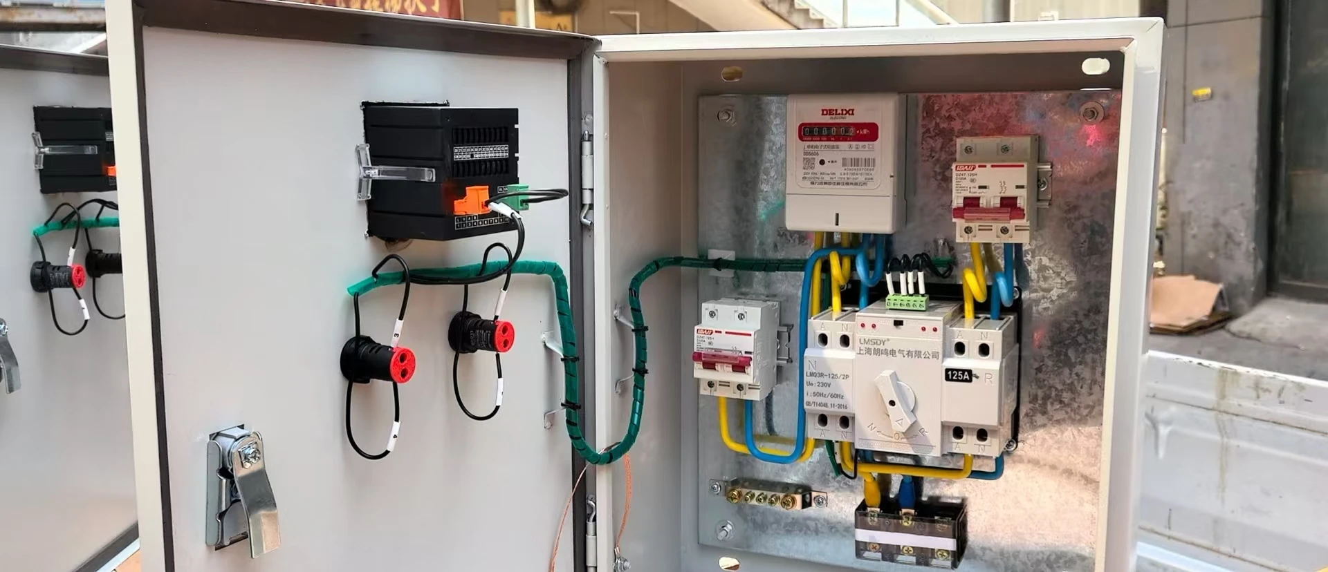 Off-grid solar system timing switch 63A circuit breaker, dual power automatic transfer switch ATS distribution box