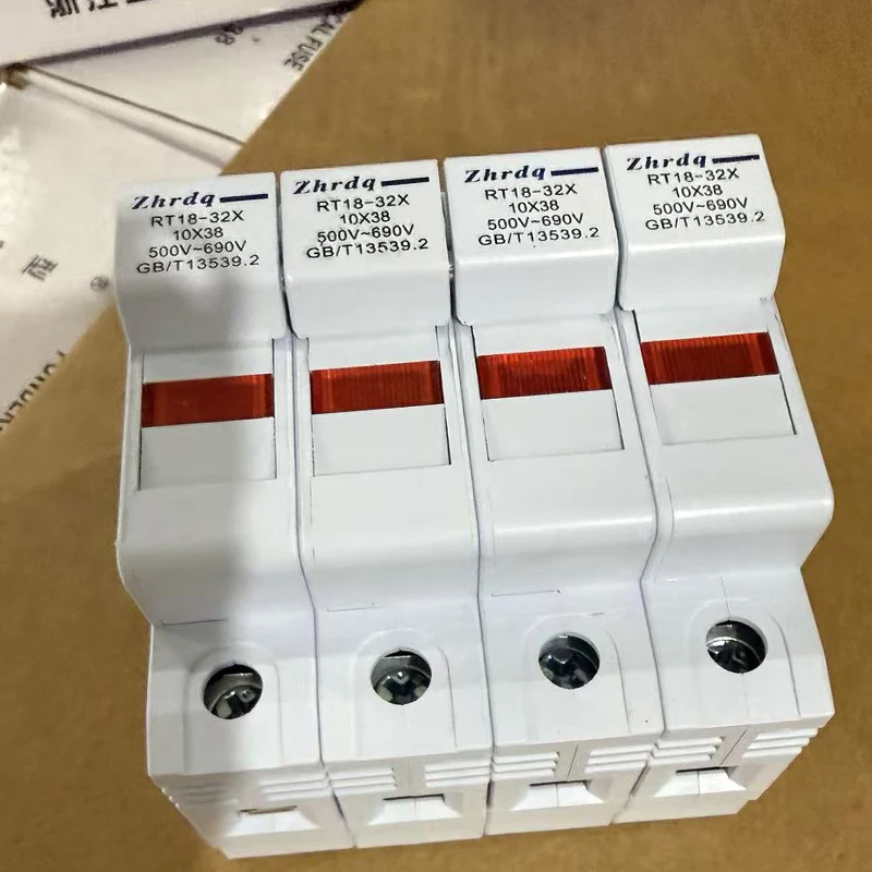 RT18-32X 4P Din Railed Fuse Holder with LED Light 4P Cylindrical 10*38 Plastic Fuse Base for Ceramic Fus