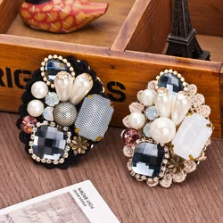 Vintage Women Girls Crystal Pearl Badges Brooch Elegant Flower Rhinestone Classic Brooches Pins Exquisite Wedding Party Pin Gift