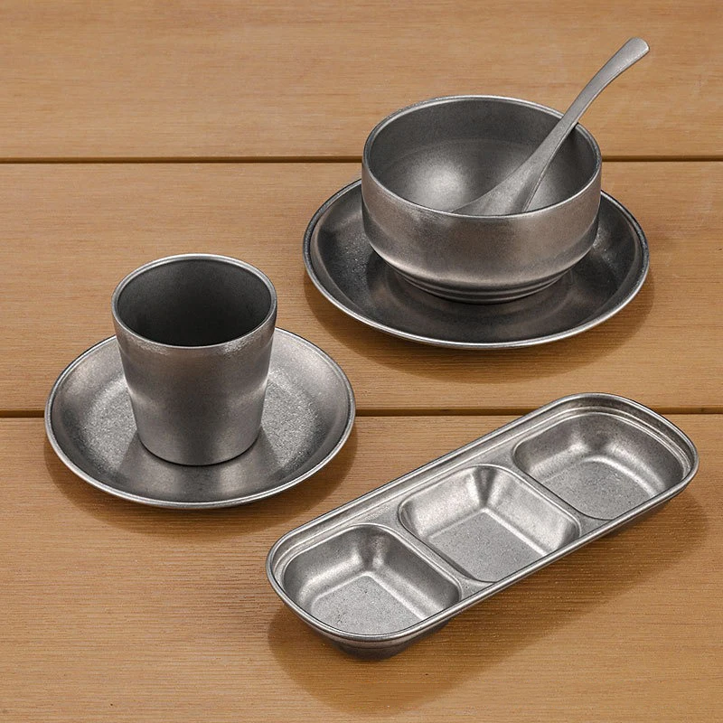 4/6pcs Stainless Steel Tableware Set Barbecue and Barbecue Restaurant Vintage Vintage Chopsticks Spoons Rice Bowls Round Plates