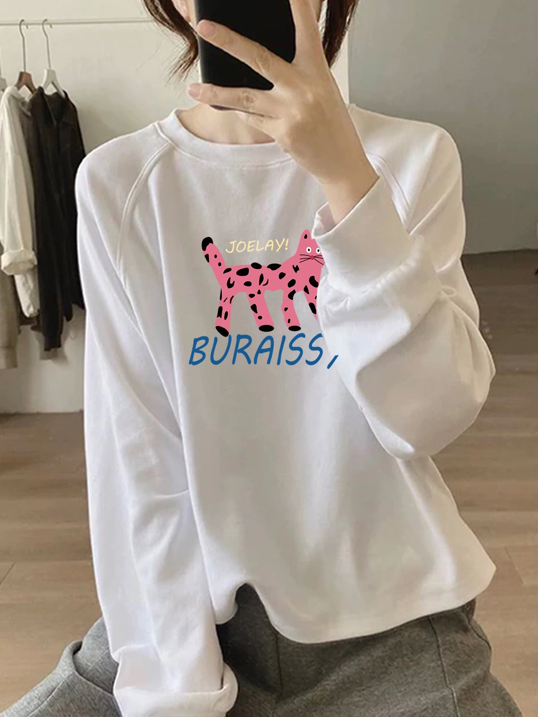 Camiseta Holgada Larga para Mujer, Diseño con Hombros Descubiertos, Estampado de Dibujos Animados, Capa Base, Estilo Casual y Holgado