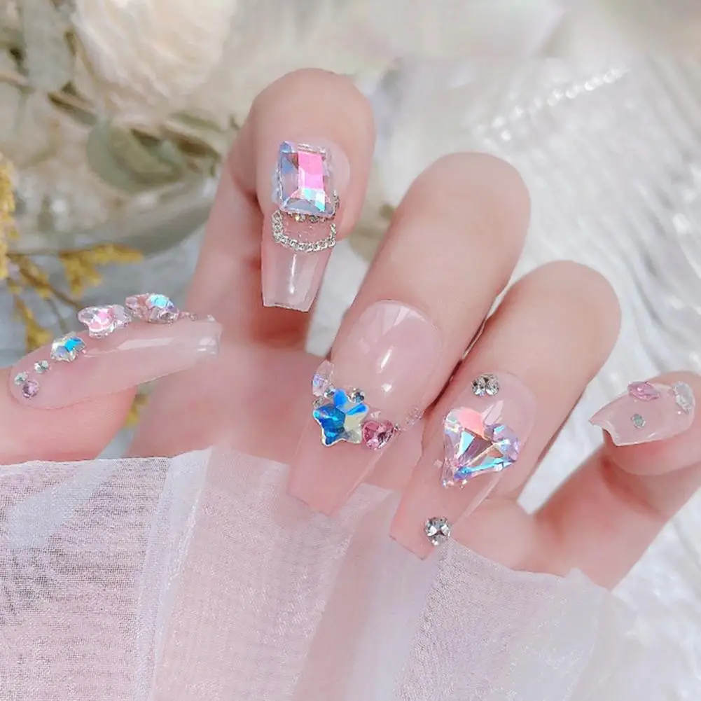 25Pcs Nail Art Jewelry Stylish Colorful Nail Ornaments Love Heart Charms Nail Art Decorations Manicure Supplies