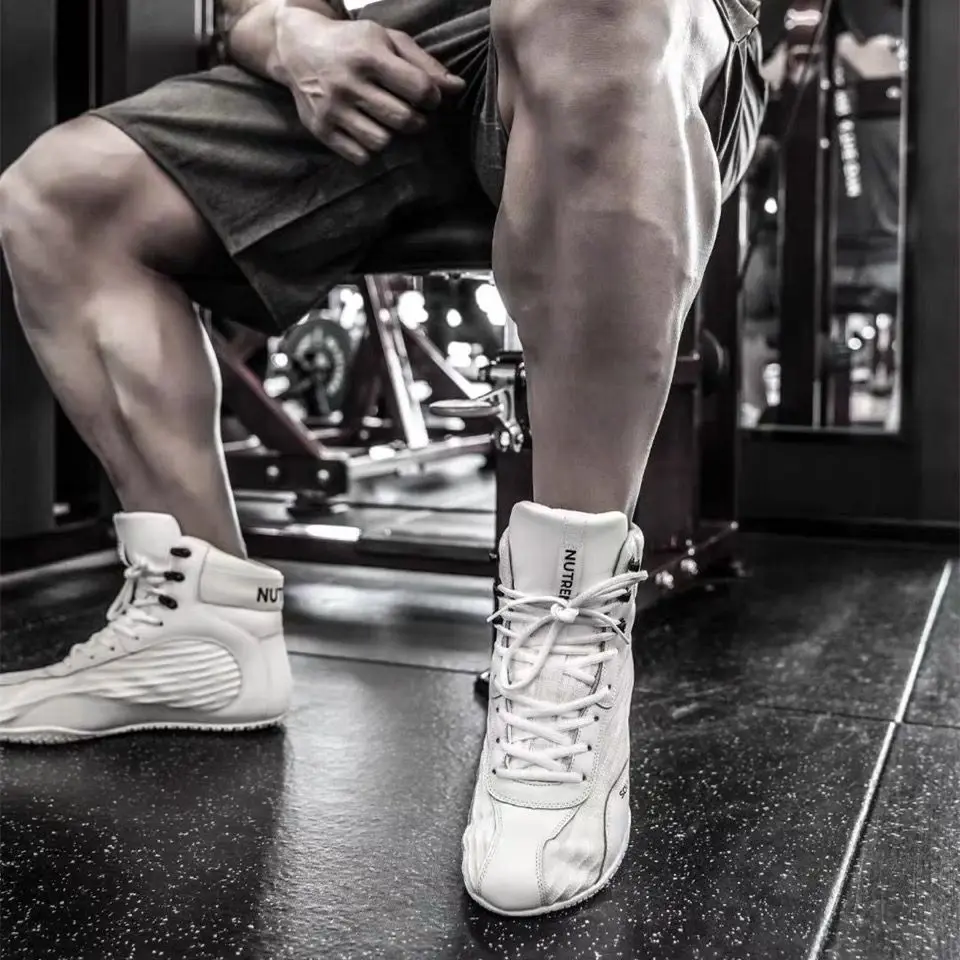 Men's Boxing Shoes Professional Wrestling Shoes Classic Comfort Fighting Boxing Boots Training Gear Sneakers