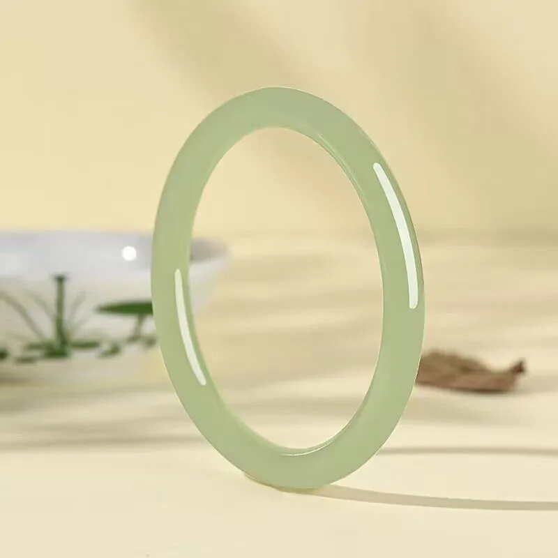 

Natural Myanmar jadeite clear water bracelet girl thin round jade bracelet