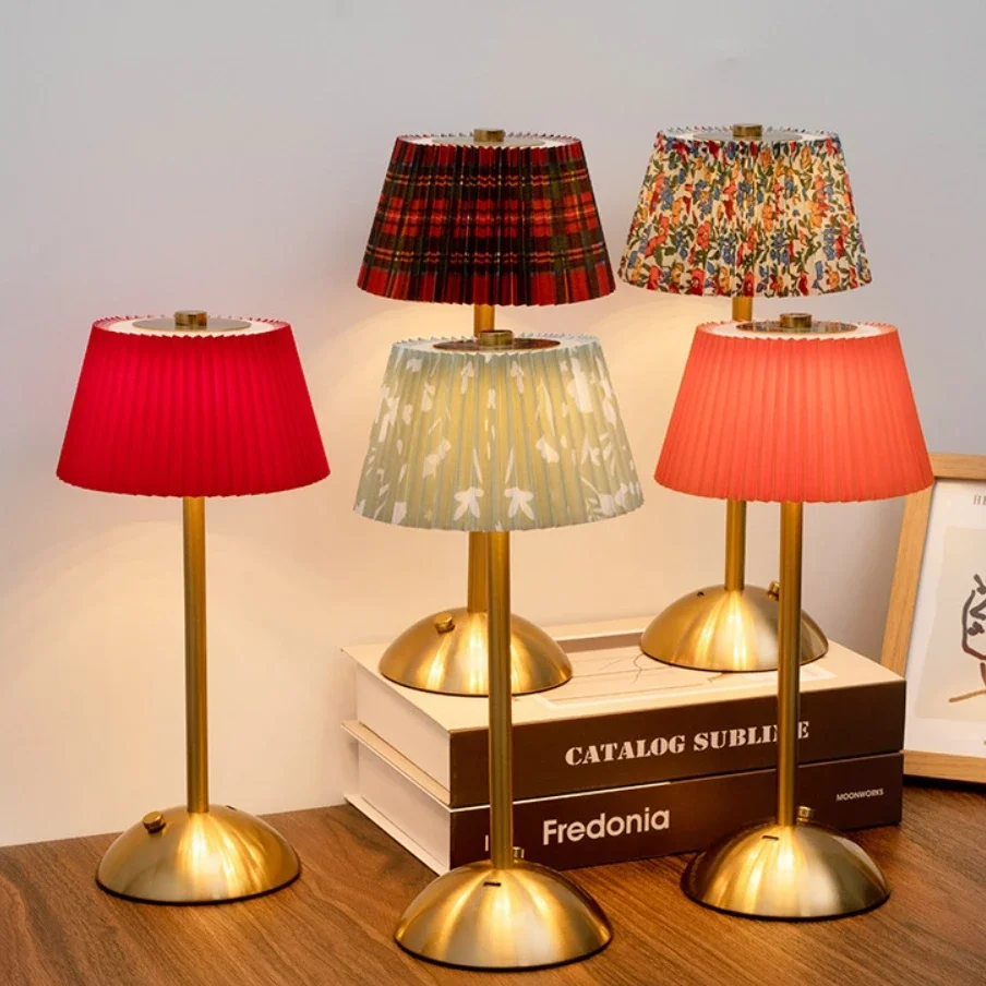 French Type-C Charge Desk Lamp with Fabric Shade Wireless Dimmable Touch Creative Lamp Portable Ambient Light for Living Room