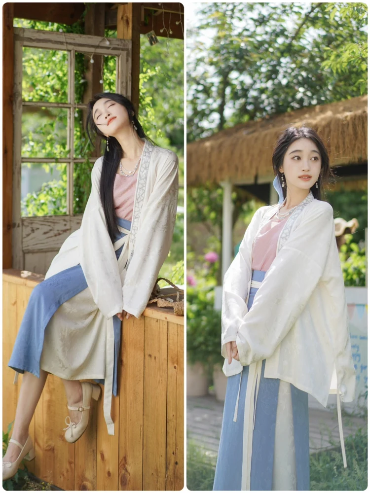 

Универсальный топ в стиле династии Сун с узором из цветов сливы, подходящий для повседневной носки, для путешествий на самолете, в стиле традиционной культуры.