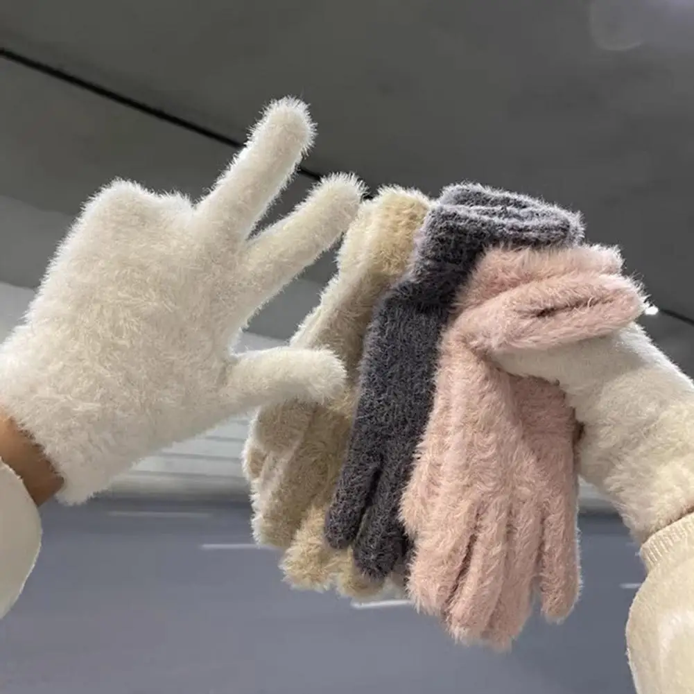 Moda invierno visón terciopelo cinco dedos guantes de felpa cálidos guantes a prueba de frío mujeres al aire libre ciclismo Color sólido Wistiti mitones