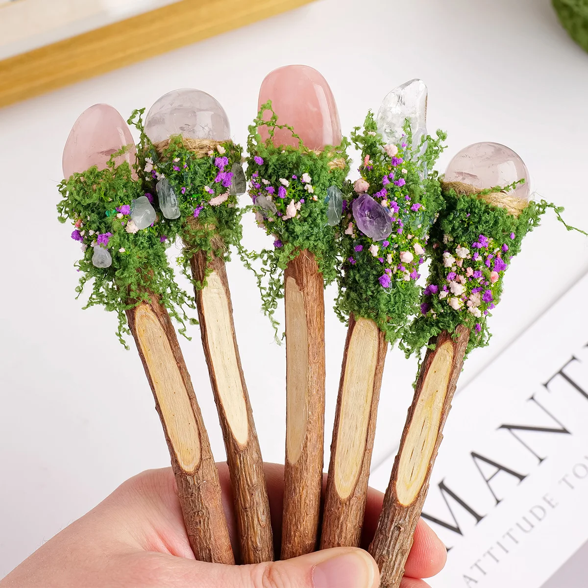 1PC Natural Crystal Rolling Stone Magic Pencil DIY Creative Gift for Students Energy Crystal Healing Stick Halloween Gift