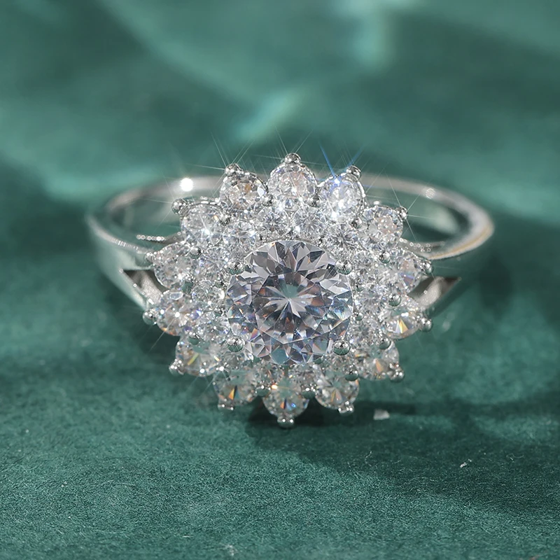 Glänzender silberfarbener Damenring mit eingelegtem weißem CZ, geometrischer Schmuck für den täglichen Gebrauch und Partys – Detail 2