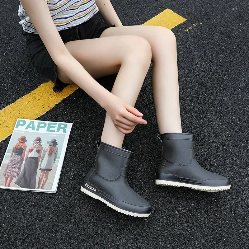 2023 New Water Boots Woman Rain Waterproof Ankle Rubber Boots Female Comfort Work Garden Galoshes Rain Shoes Non-slip Rainshoes