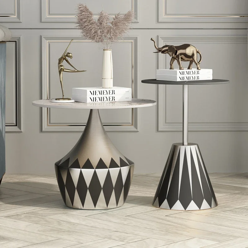 Simple coffee table Creative living room, simple corner table for home use light luxury tea  cabinet, sofa edge table