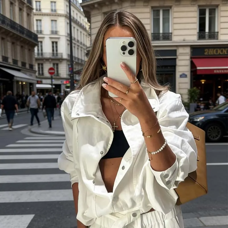 

YENKYE White Loose-fitting Bomber Jacket For Women High Collar Long Sleeve Casual Spring Autumnn Outerwear Female Streetwear