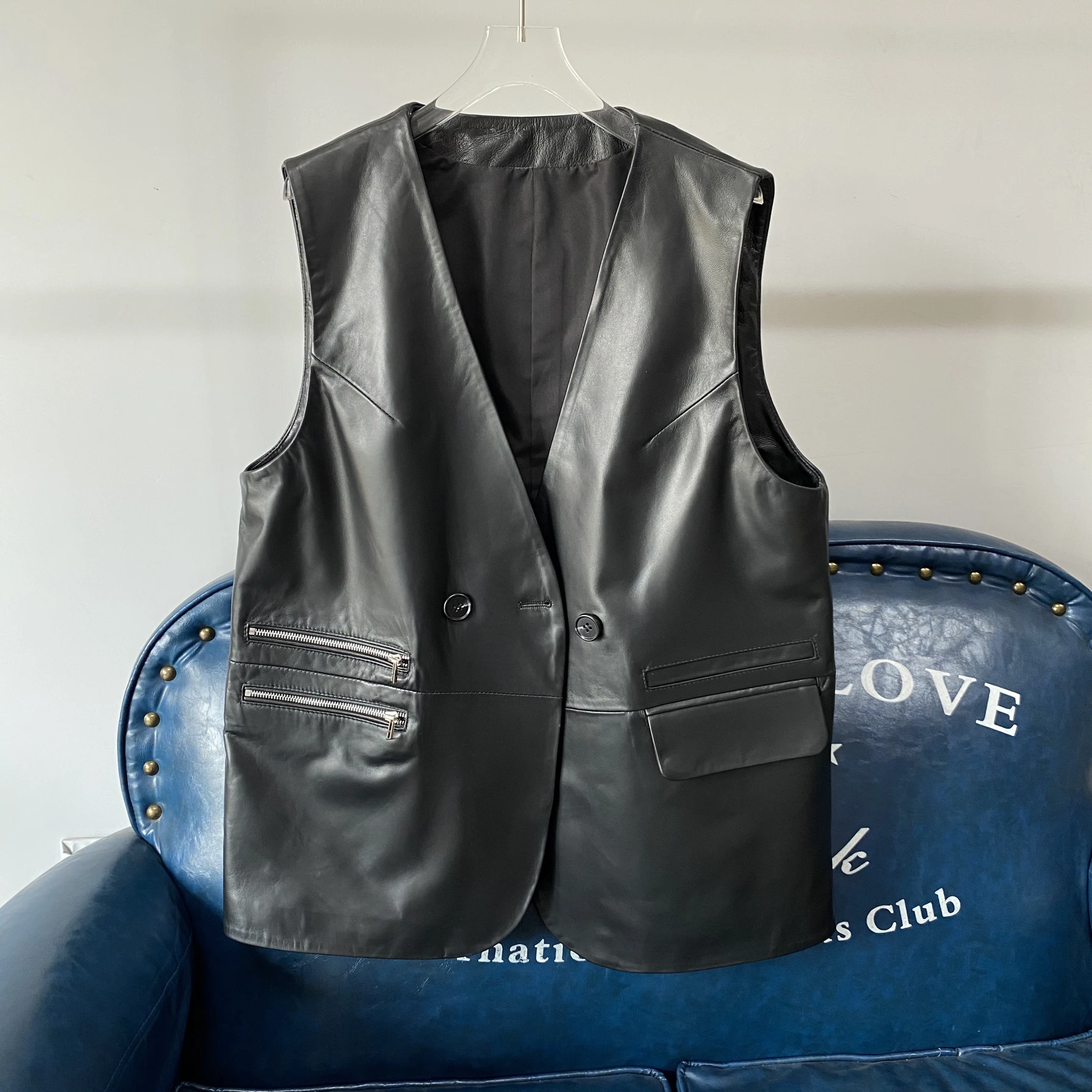 

Haining New Sle Women's eepskin Vest V-Ne Two Button Zipper Mid-Length Loose Slimming Genuine Leather Svel