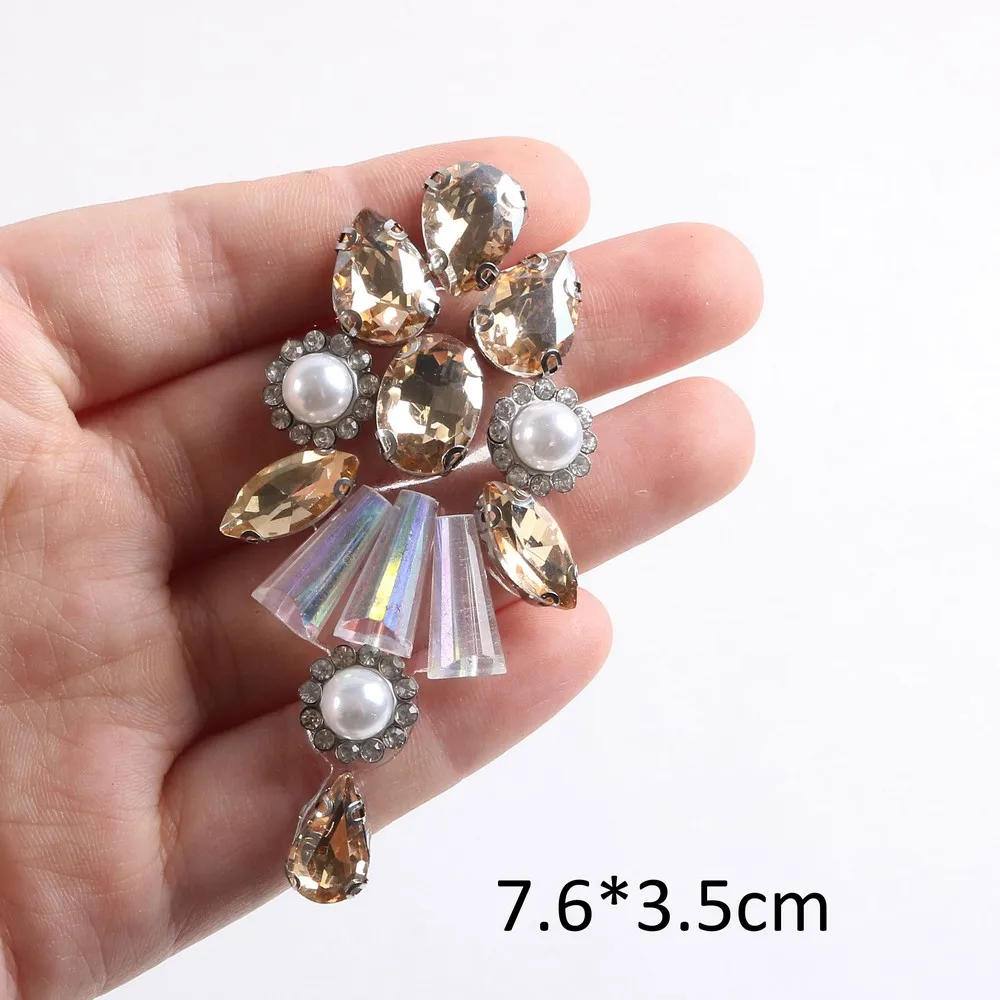 Golden Color Iron on Beading Applique Accessories Patch Flower Beaded Crystal Patche for Apparel Shoes Bags Decoration