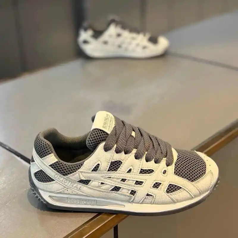 Men's lightweight breathable sports shoes, quick-dry mesh casual fitness sneakers