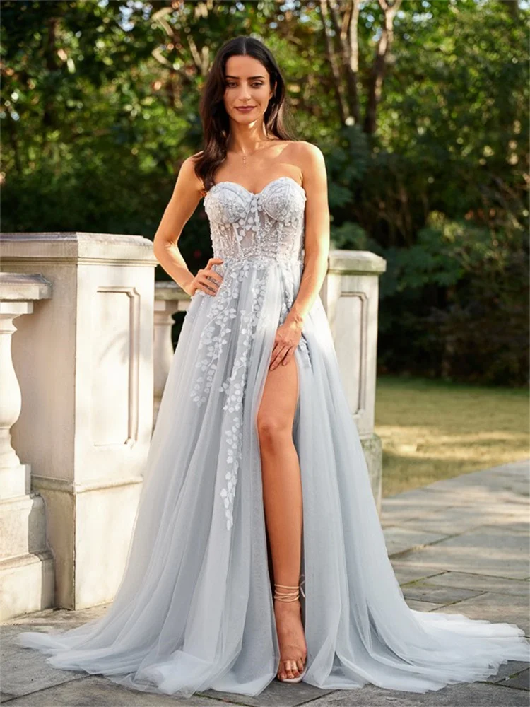 

A-Line / Princess Tulle Applique Sweetheart Sleeveless Court Train Dresses Formal Party Gowns Elegant Solid Color Dress