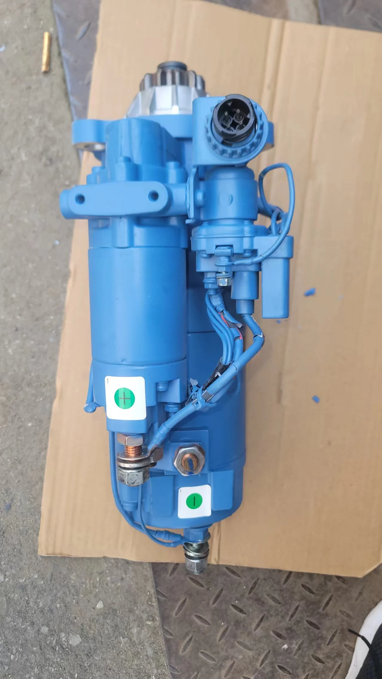 محرك بحري MTU محرك بداية M128R3823SER محرك بداية X52417200011 كاتب