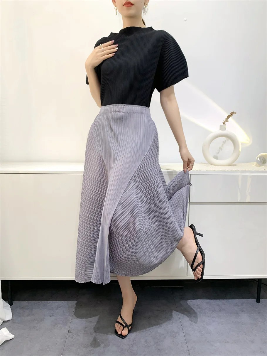 Miyake 2025 Summer New High Quality Solid Color Pleated Skirt Loose Large Size Folded High Waisted Casual Medium Length