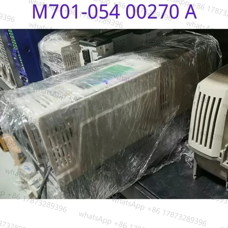 Conversor de frequência de segunda mão M701-054 00270 A teste funcional OK