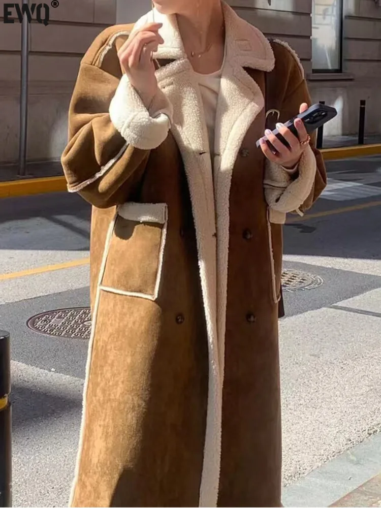 [EWQ] Vintage Contrast Colors Spliced Faux Fur Coat Long Sleeve Thick And Warm Women Winter Woolen Coat 2024 Autumn New 16O2380