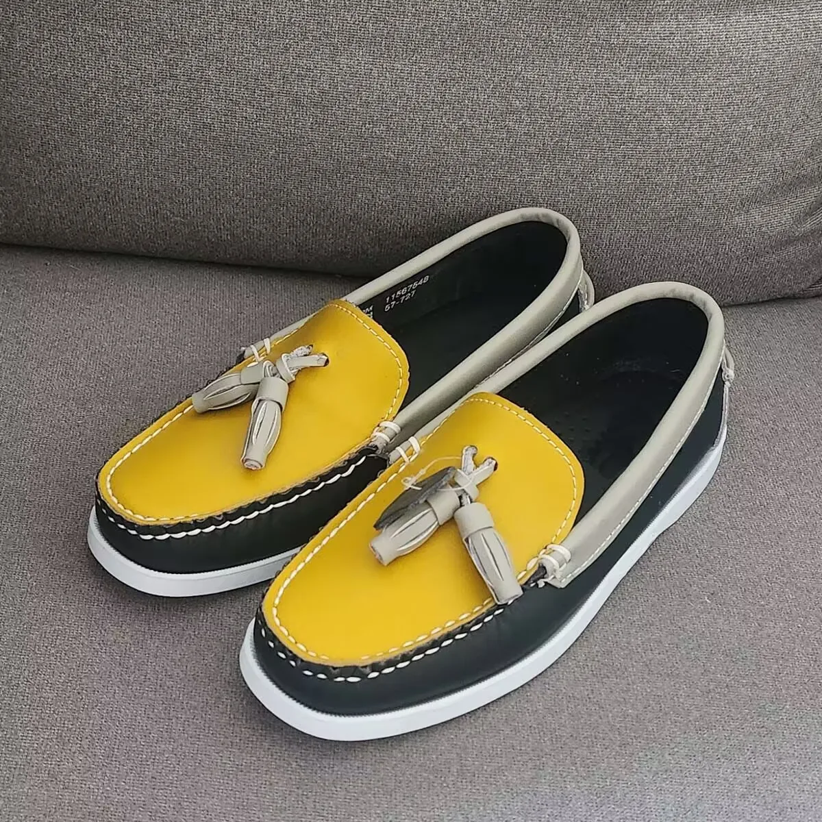 

Brand Classics Brand Designer Genuine Leather Men Casual Shoes Luxury Loafers Men Moccasins High Quality Boat Shoes