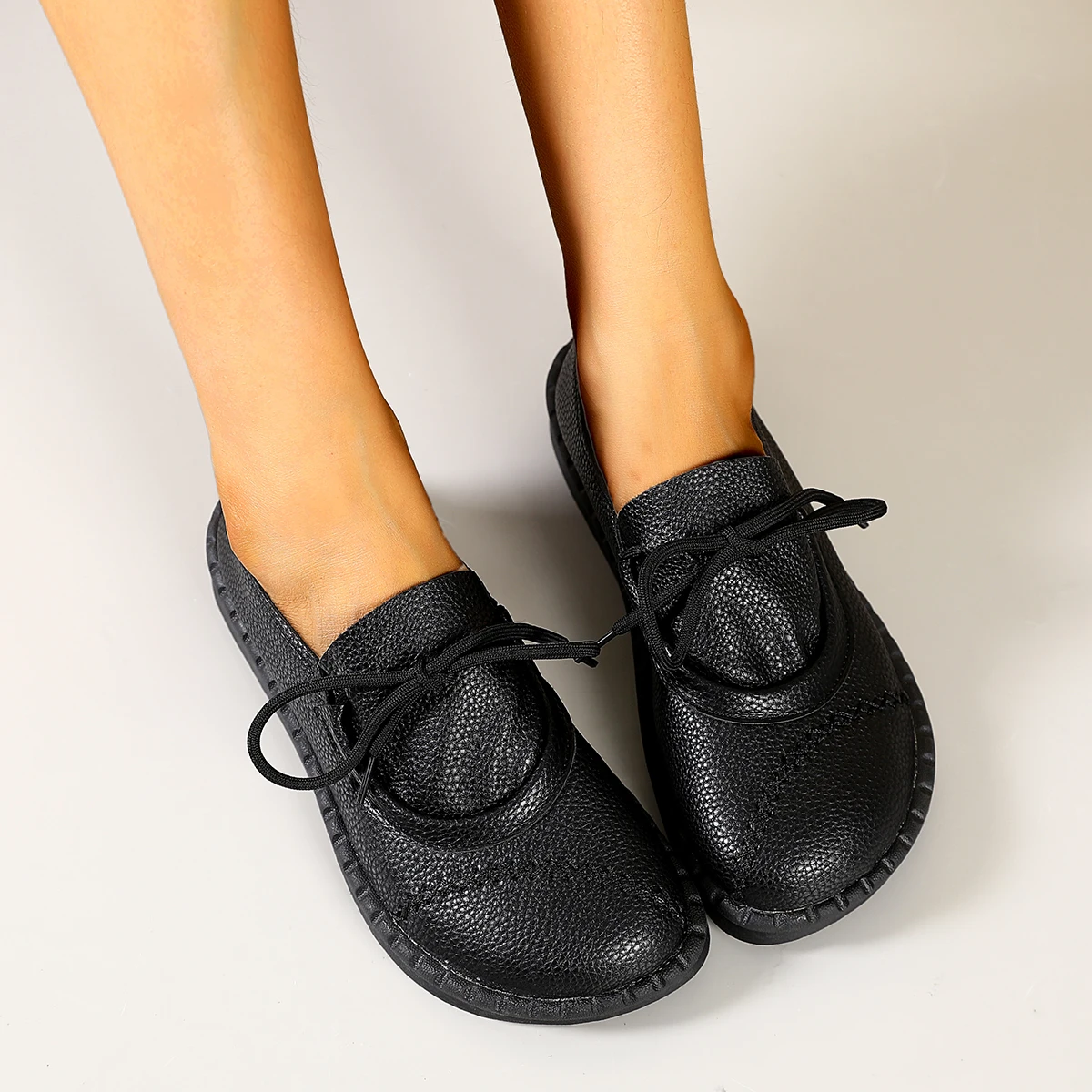 Soft-Skinned Soft-Soled  woman Middle-Aged And Elderly Flat-Heeled Comfortable Shoes In  New Small  Ultrathin PU aterial Shoes