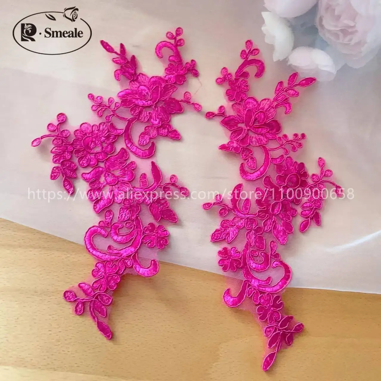 10 Stück/5 Paare. Spitzenborte mit glänzenden Pailletten und verspiegelten Blumen. Hochzeitskleid, Hochzeitsschuhe, Kopfschmuck, DIY-Nähzubehör. – Detail 4