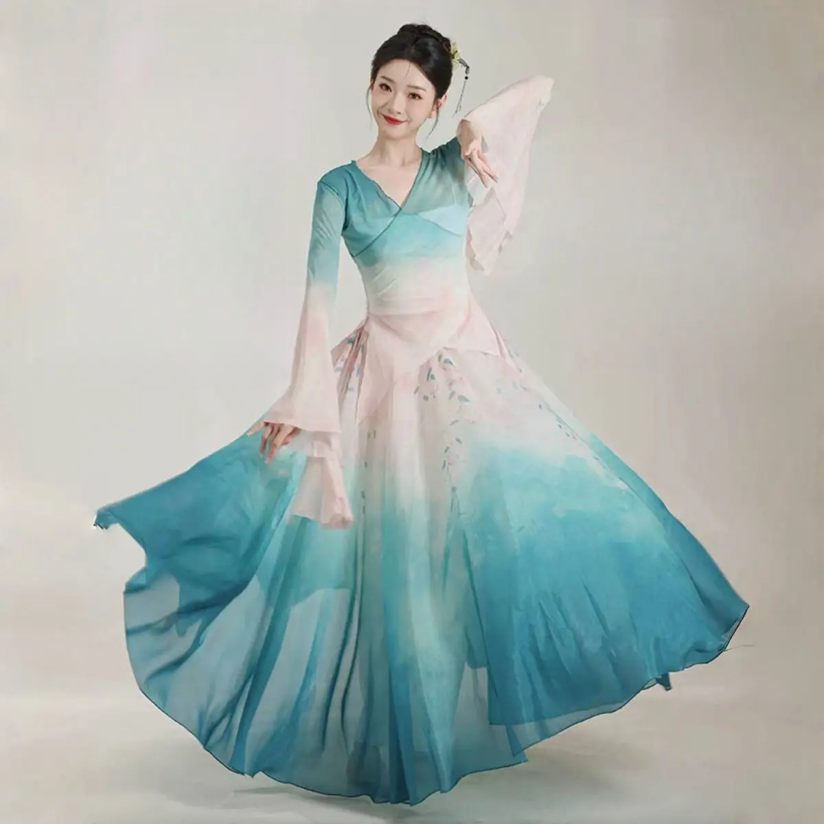 Set da ballo sfumato: top in rete trasparente e gonna fluida, costume da flamenco per ballerina classica cinese e pratica per le donne