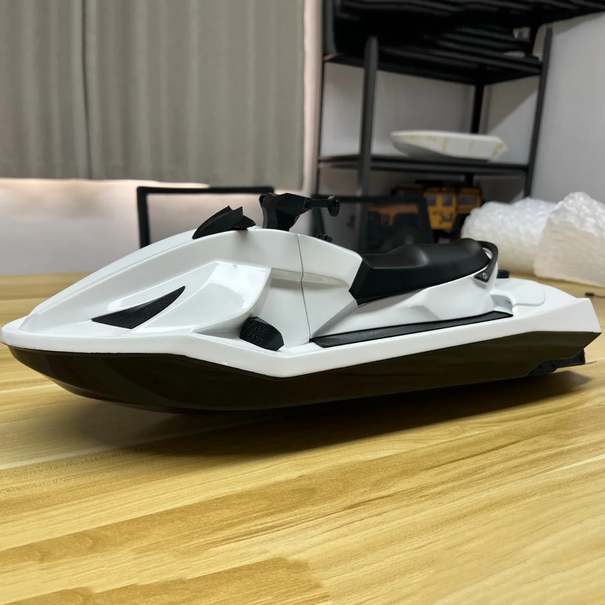 1/6 RC قارب 58 سنتيمتر فرش السيارات التحكم عن بعد جت سكي مقاومة درجات الحرارة العالية ABS المواد RC Schiffe RTR سفينة لعبة