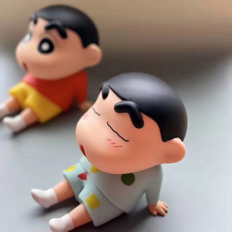 Uchwyt na telefon z figurką z anime Crayon Shin-Chan, kawaii ozdoba na biurko, podstawka pod telefon, mini kolekcja GK, dekoracja, zabawka, prezent dla dziewczynki