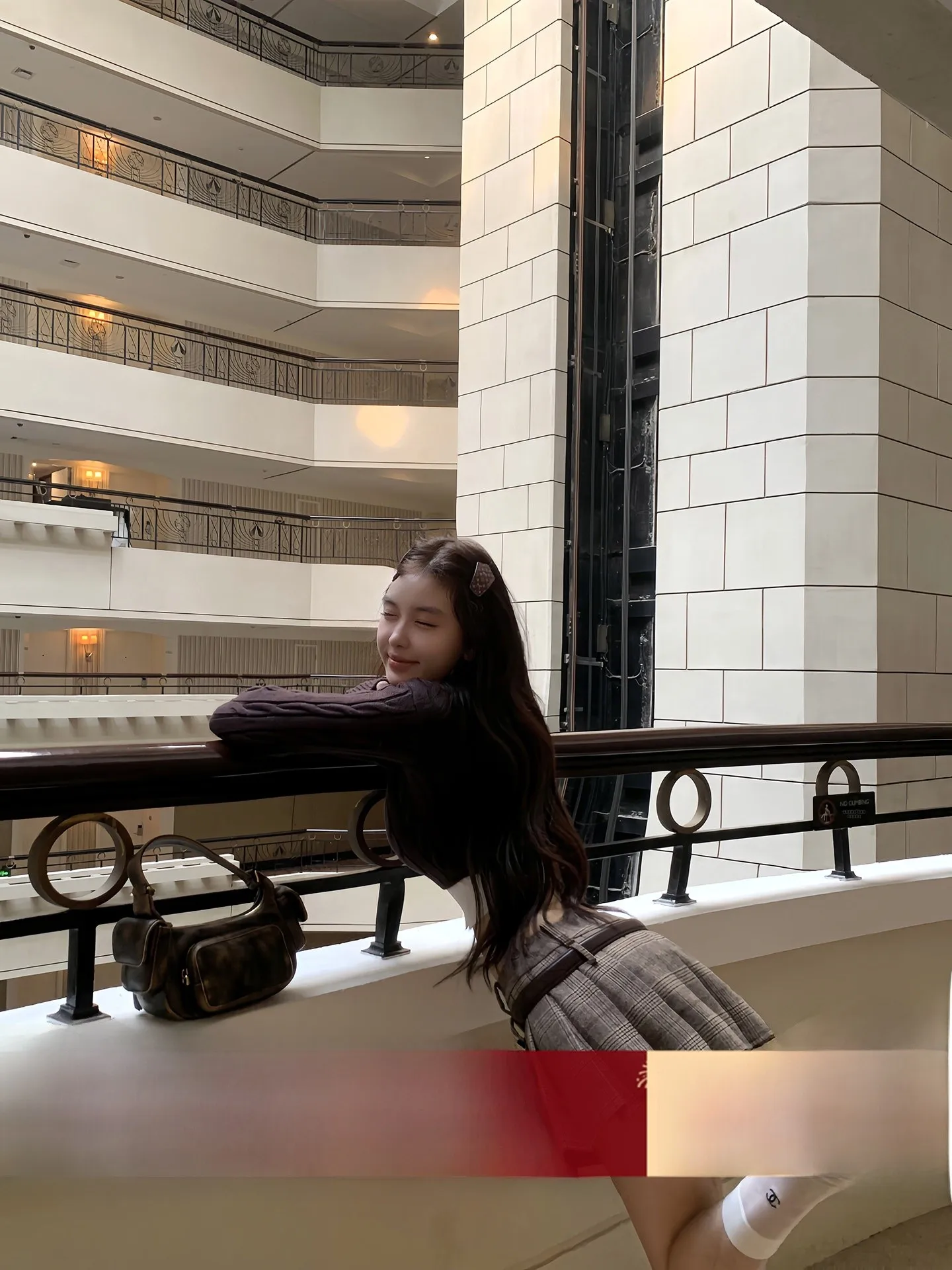 

OYFF Vintage Knitted Sweater And Plaid Skirt Set Color Blo Design Casual Sle Women's Faion Ciwalk V Ne Long Sl...