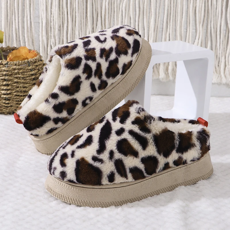 Leopard Print Women's Plush Slippers Winter Closed Toe Non-Slip Platform Slides Woman Thick Bottom Warm Cotton-Padded Shoes