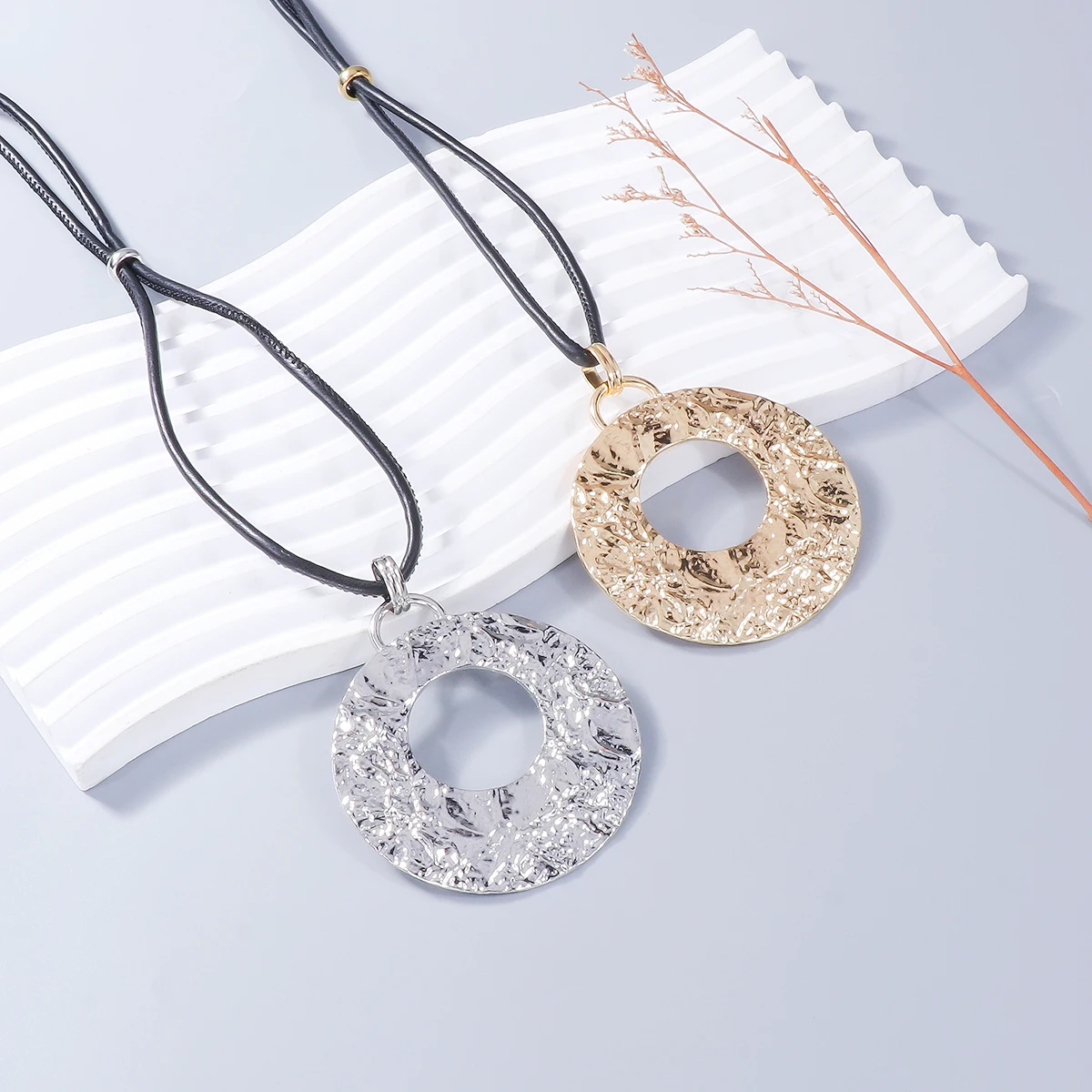

ZAA Vintage Flat Round Metal Pendant Necklace for Women Statement Jewelry