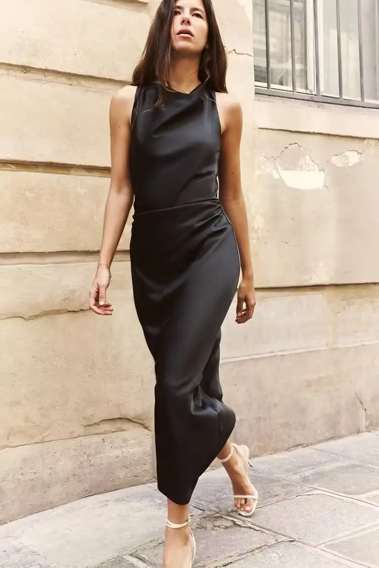 2024년 여름 유행 여성 미디 드 실크 새틴 텍스처 윈디 A라인 스커트 캐주얼 슬레 루즈 웨이스트 노 슬리브