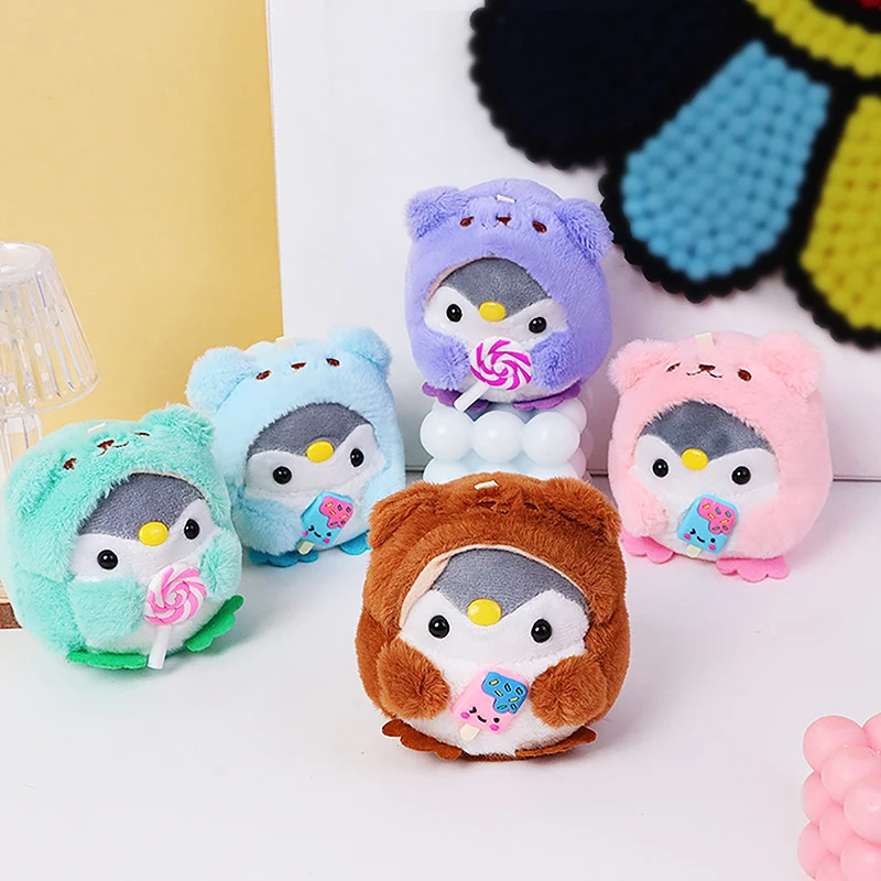 Pequeno Pinguim Chaveiros de pelúcia para crianças, boneco de pelúcia fofo, brinquedos Kawaii Anime, chaveiro pingente, prenda de aniversário para menina, 9cm